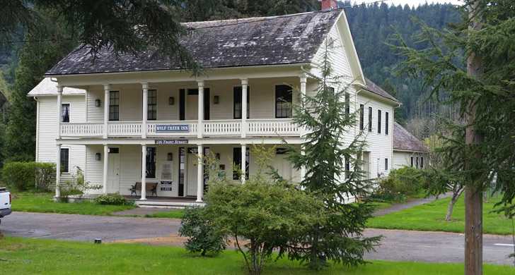 Wolf Creek Inn