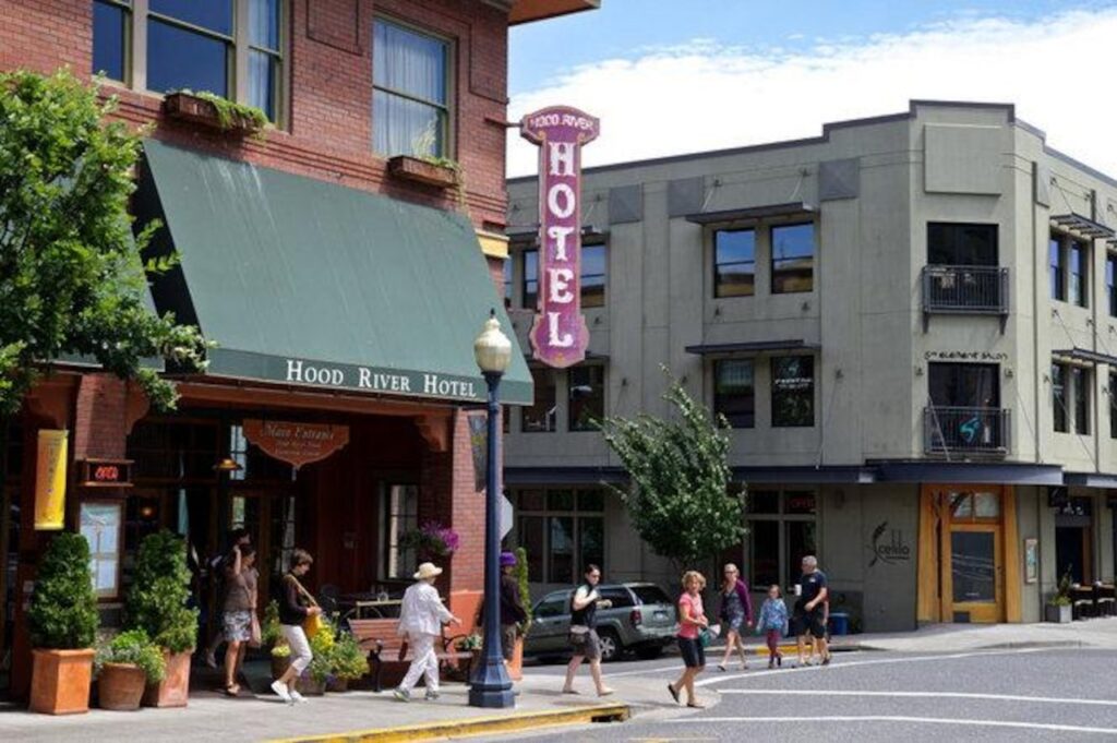 Downtown Hood River