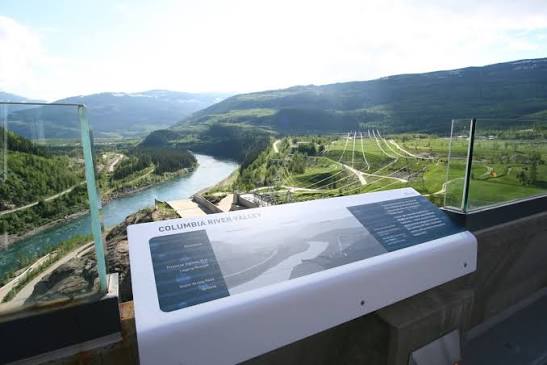 Revelstoke Dam Visitor Centre