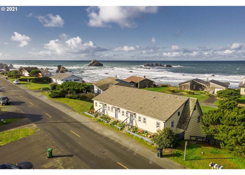 Beach Loop Road