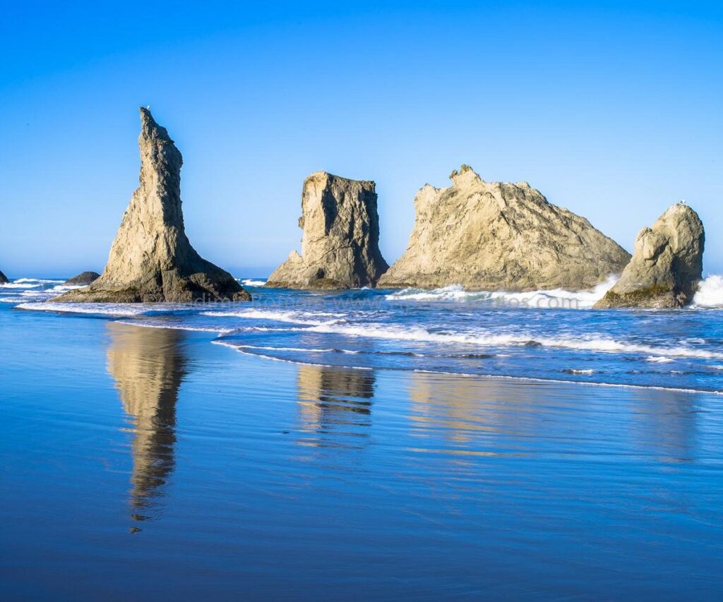 Face Rock State Scenic Viewpoint